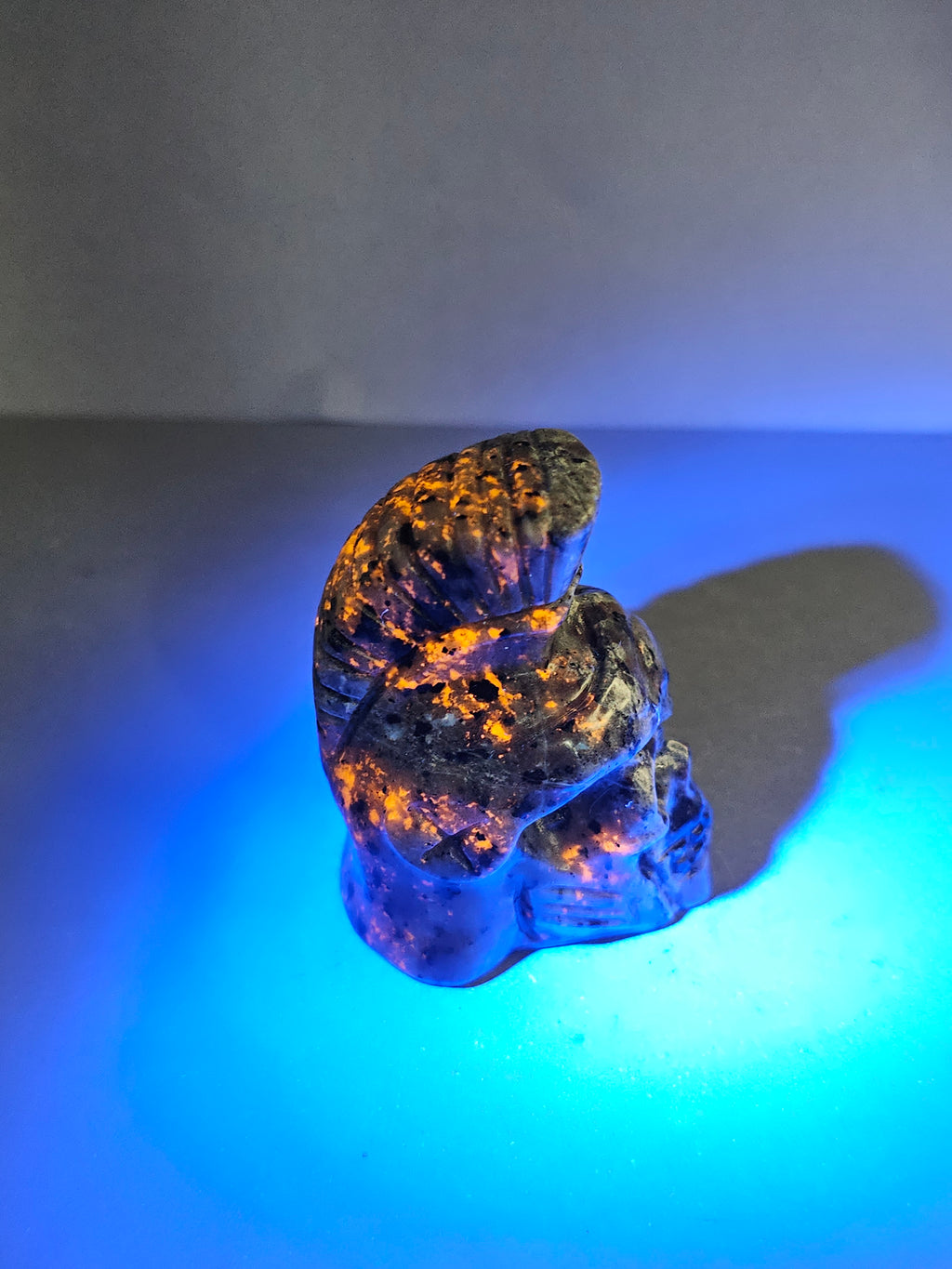 UV Reactive Emberlite Spartan Skull – 2" Warrior Collector Piece