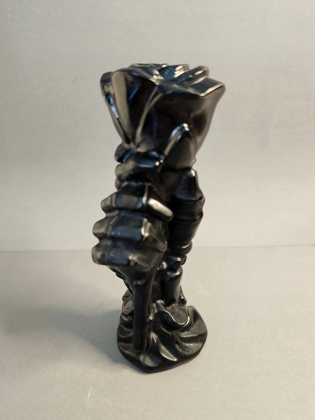 Obsidian Skeleton Hand Holding a Rose – Gothic Crystal Carving | 6 Inches
