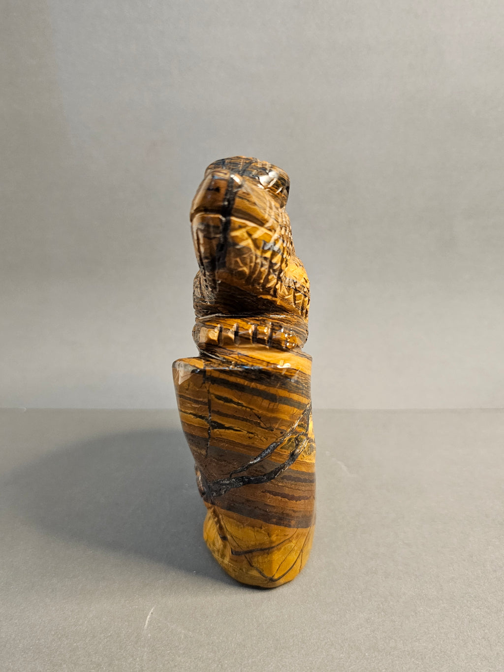 Front side of Tiger's Eye Lizard, option 2