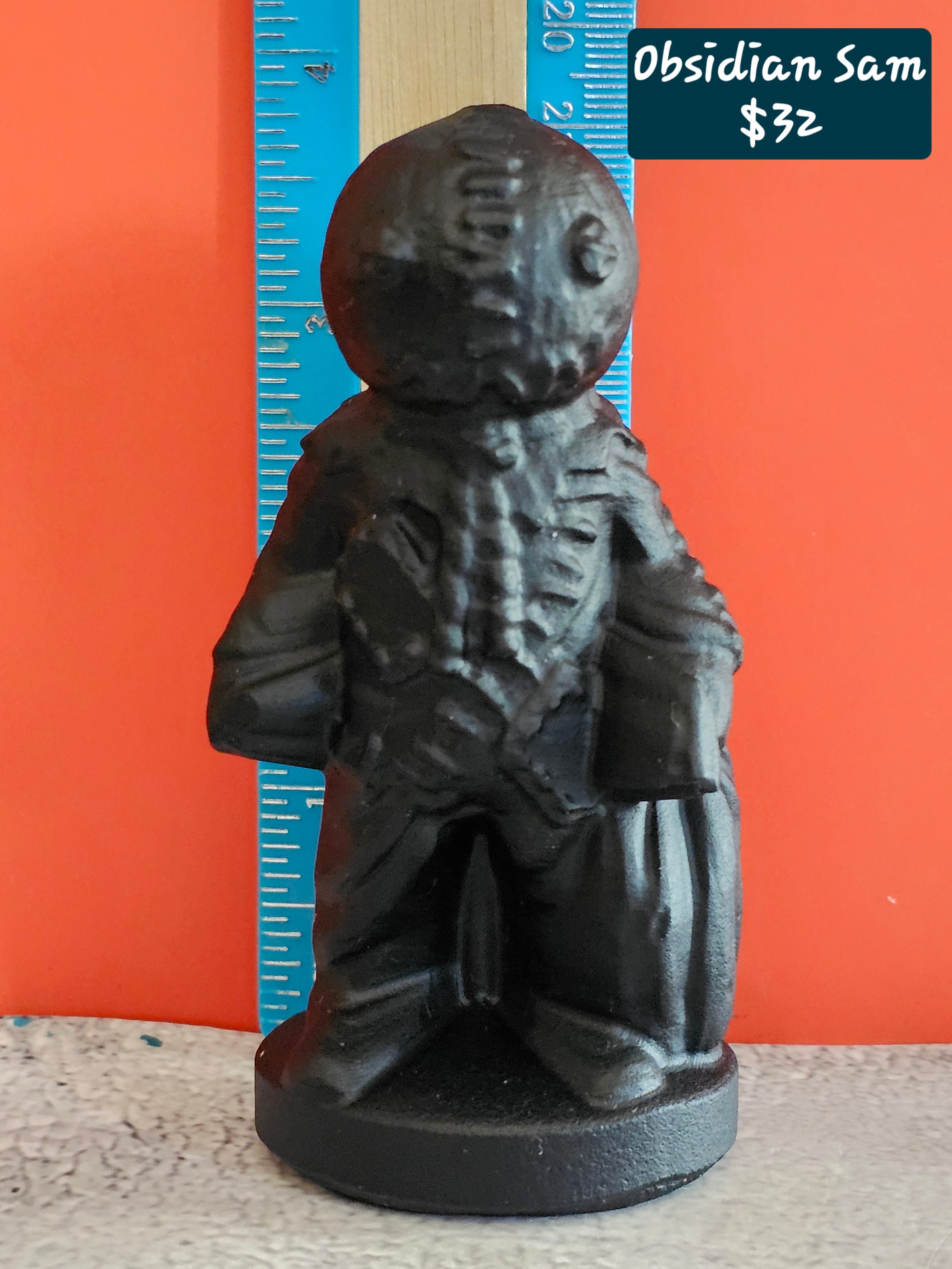 Obsidian Sam-Inspired Figure – Spooky Horror Crystal Carving