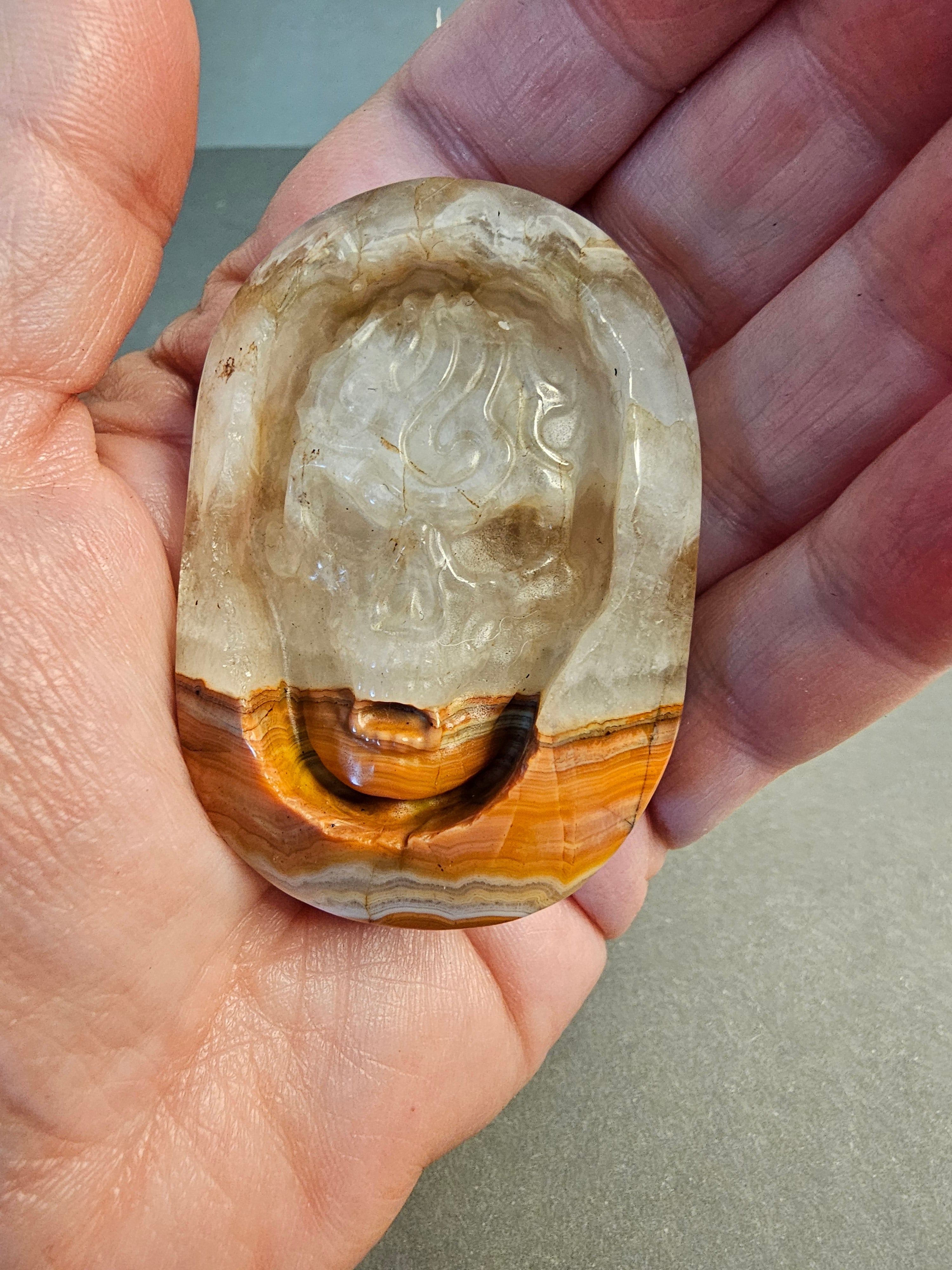 Lace Agate Skull Palm Stone – Calming Crystal Carving | 2.75 Inches