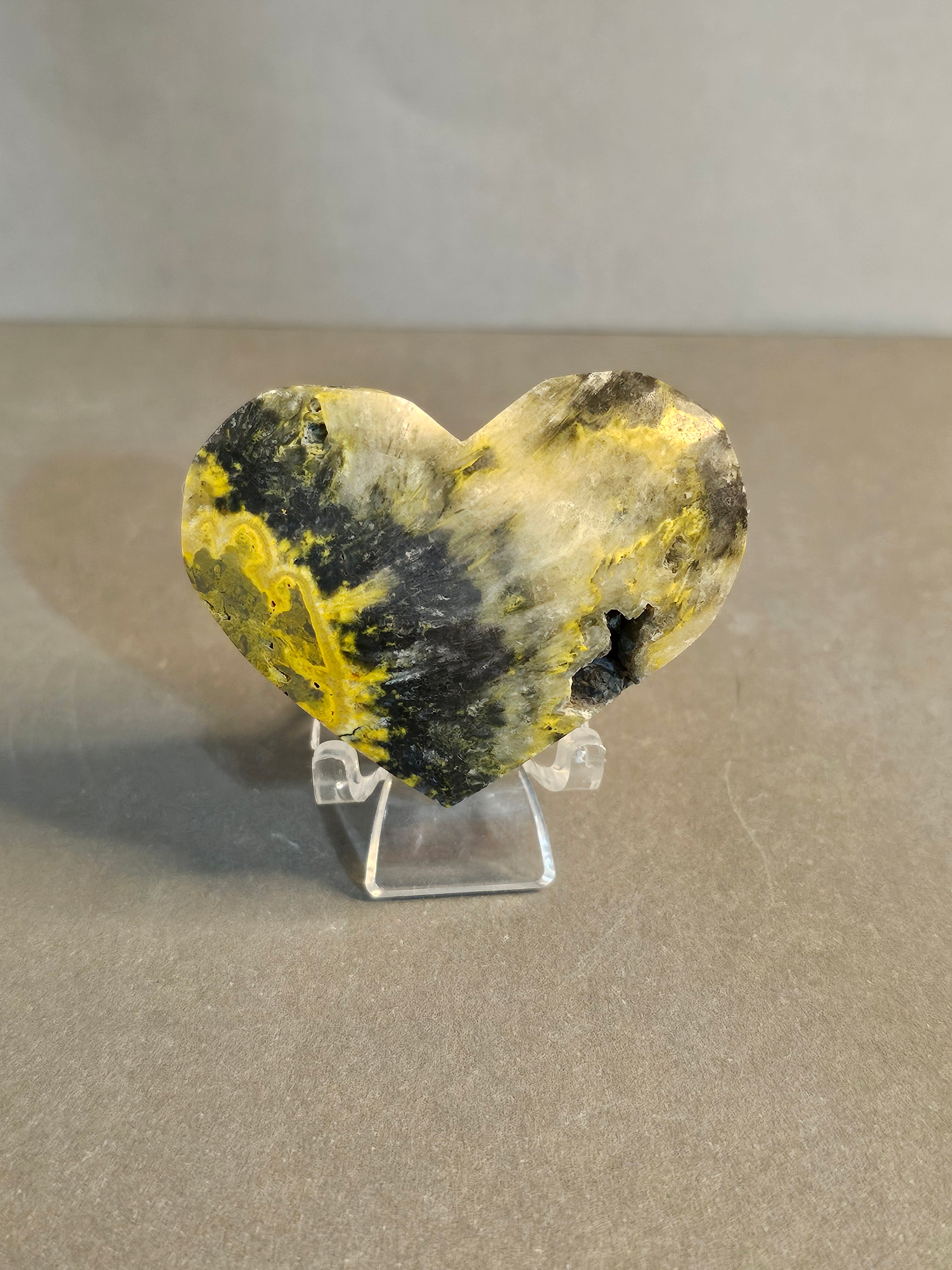 Bumblebee Jasper Heart