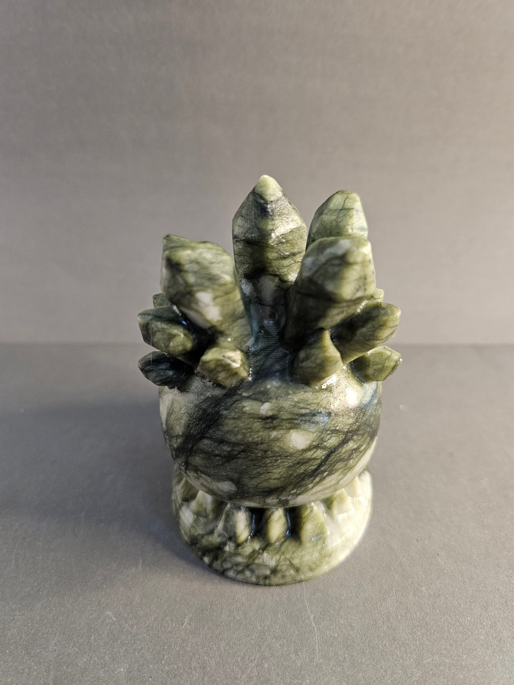 Yushu Jade Skull with Cluster Points – Growth & Wisdom Crystal Carving | 4 Inches