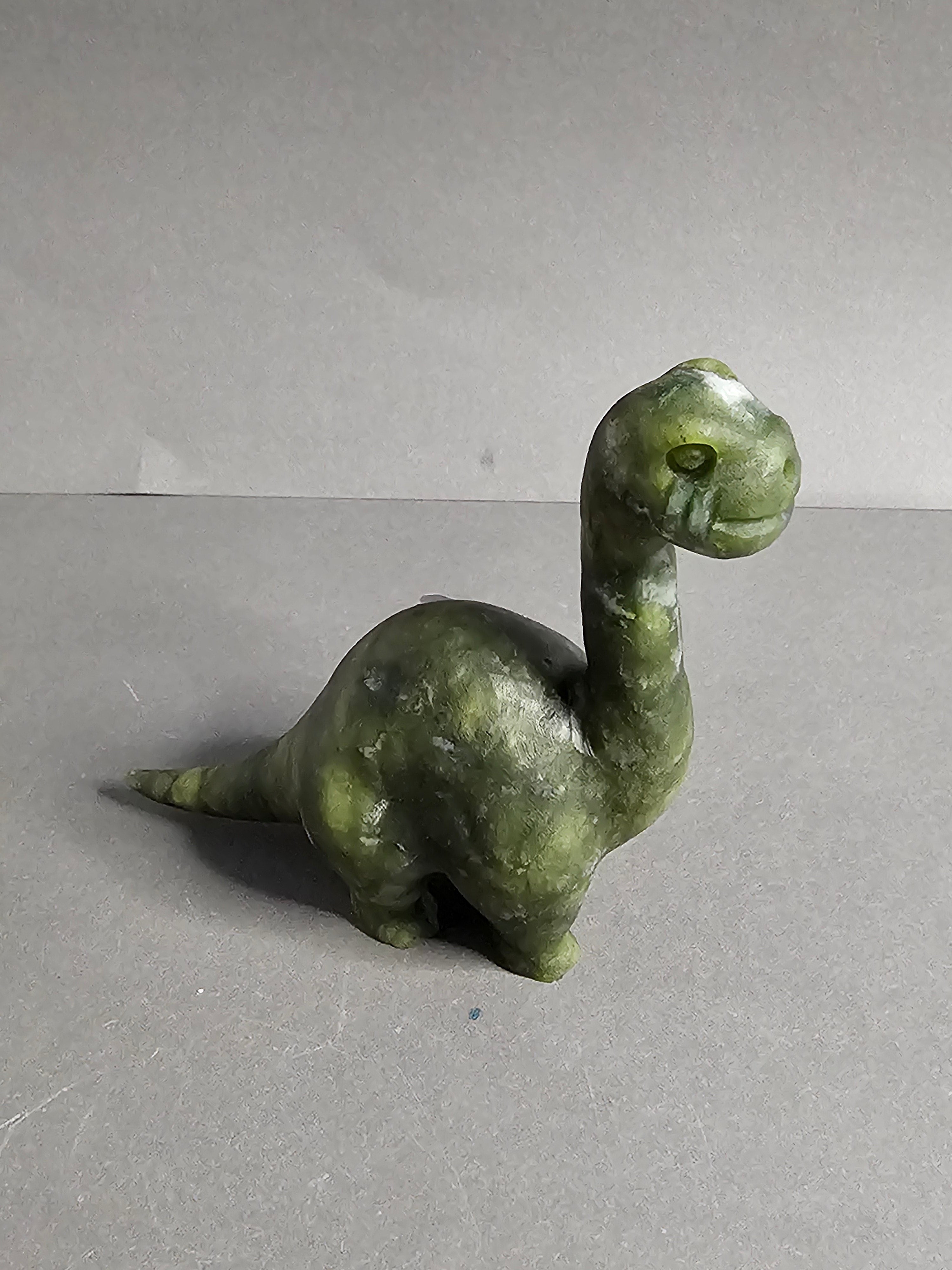 Jade Long Neck Dinosaur Carving – 2.75" Crystal Dino Figurine