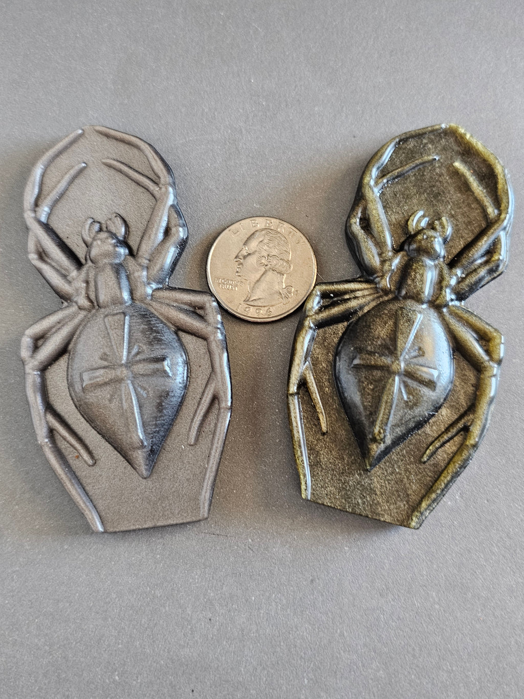 Long Obsidian Spider – Silver Sheen or Golden Obsidian | 3.5 Inches