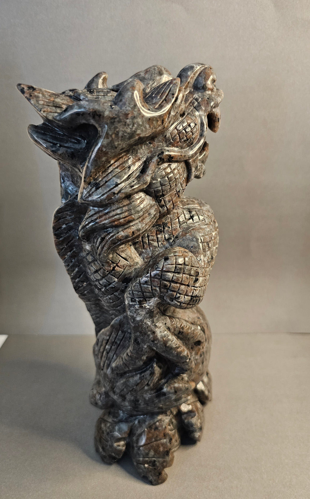 Back of Emberlite dragon with ball