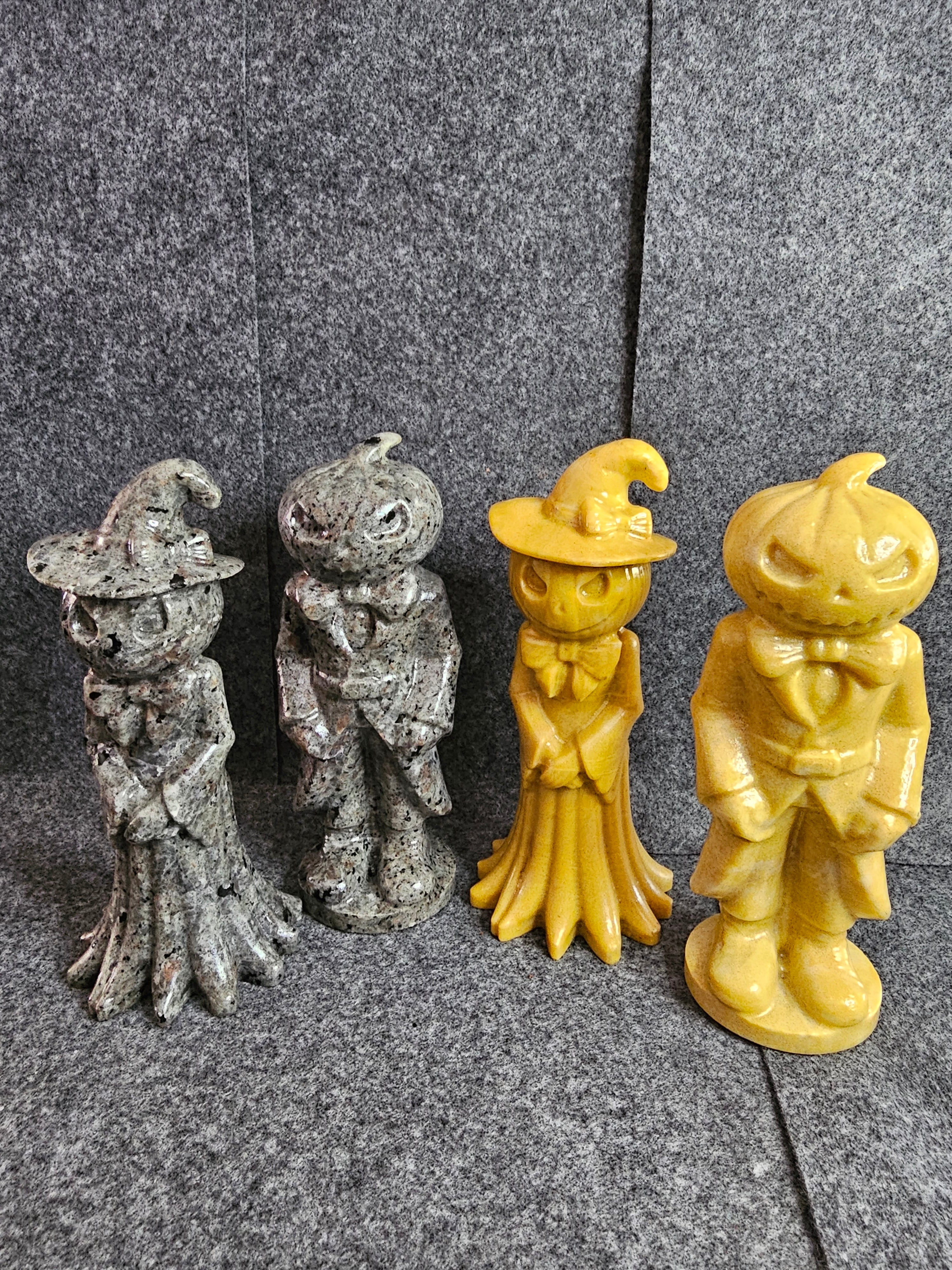 Pumpkin King and Queen Couple, 6 inches tall